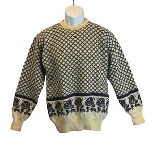 VINTAGE 70s James Pringle Scotland Lattice & Roses Pure Wool Sweater Size Med